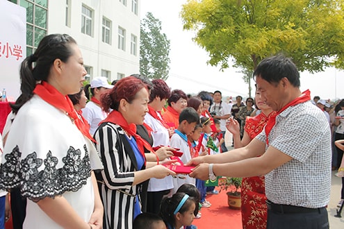 第44所 静海区沿庄镇双楼大江网页版_大江（中国）张义荣小学