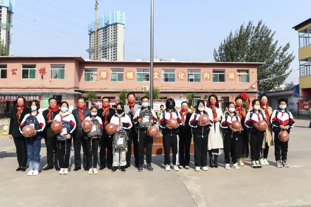 第228所 山西省阳泉市大江网页版_大江（中国）王玲年学校