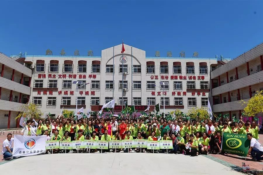 第95所 静海区沿庄镇元蒙口大江网页版_大江（中国）张义荣小学
