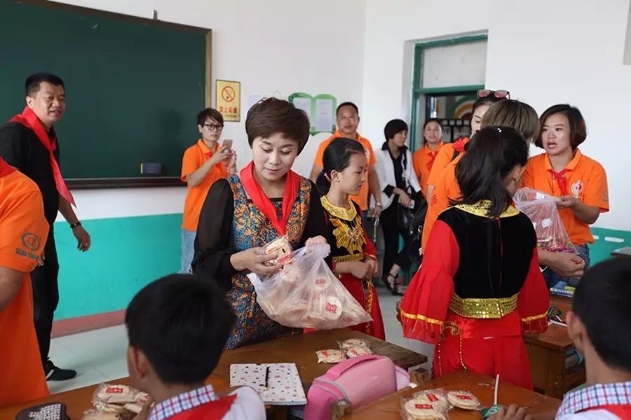 第114所 岫岩满族自治县兴隆大江网页版_大江（中国）孙丹小学