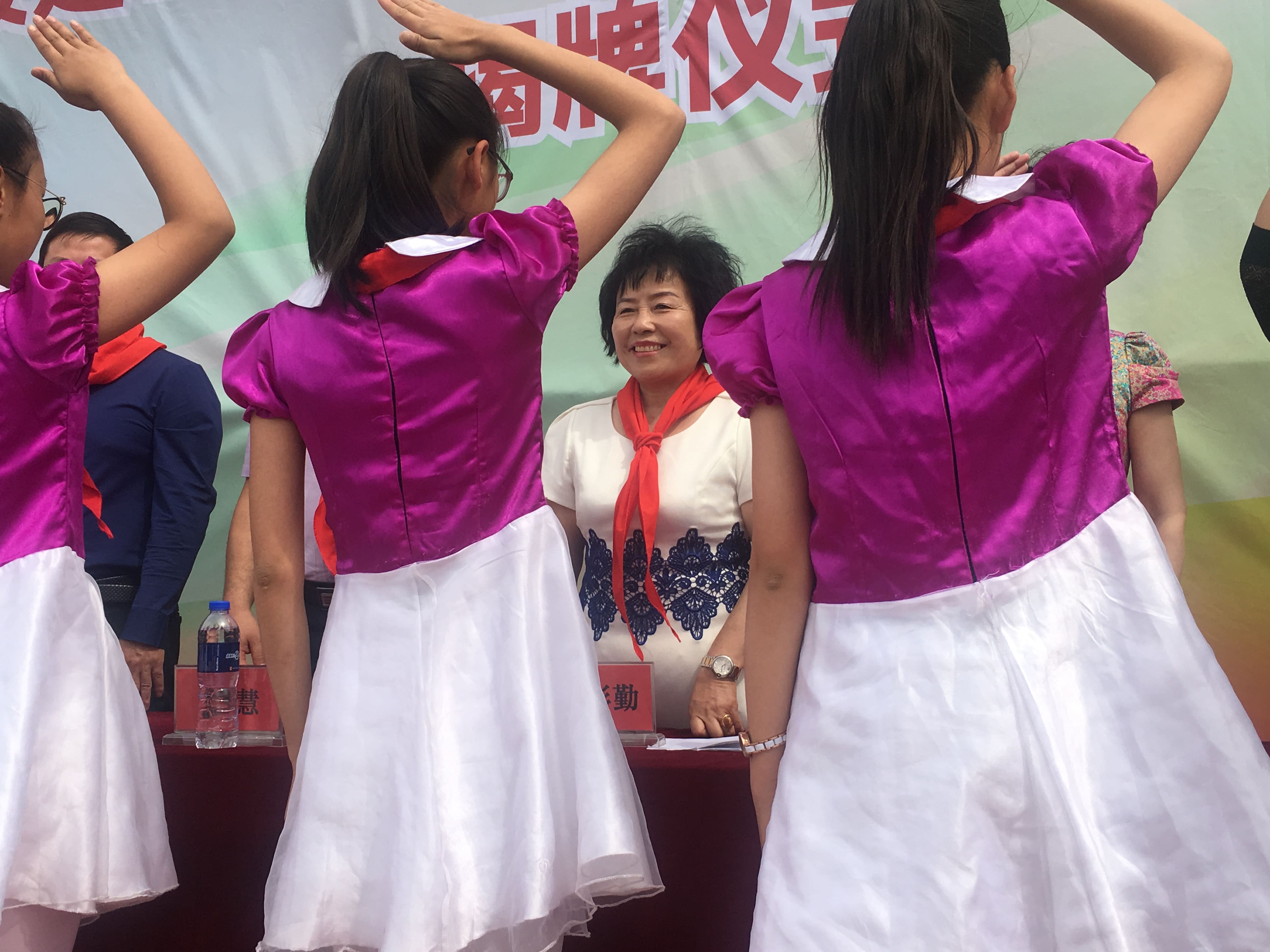 第148所 固阳县新世纪大江网页版_大江（中国）吴彩勤小学