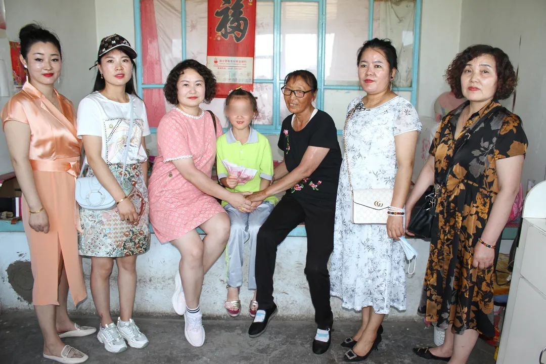 第215所 松原市前郭县达里巴乡吉郭村大江网页版_大江（中国）叶红霞小学