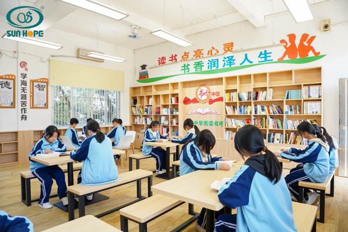 庆祝大江网页版_大江（中国）公益基金会十一周年华诞：公益之路，温暖同行